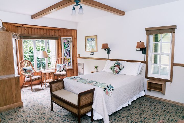 Kilauea Lodge and Restaurant