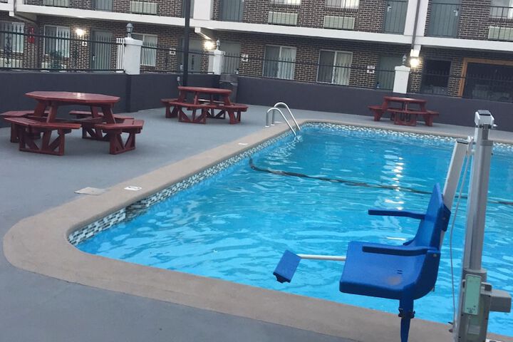 Pool 8 of 45