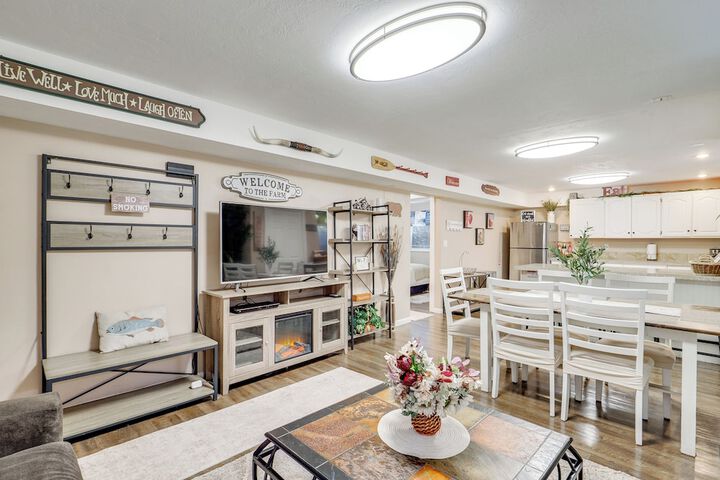 Game Room + Hot Tub: Salt Lake City Area Apt