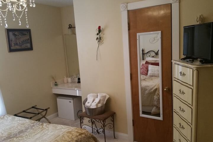 Room 65 of 78