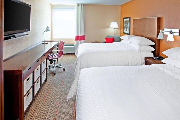 Room 8 of 17