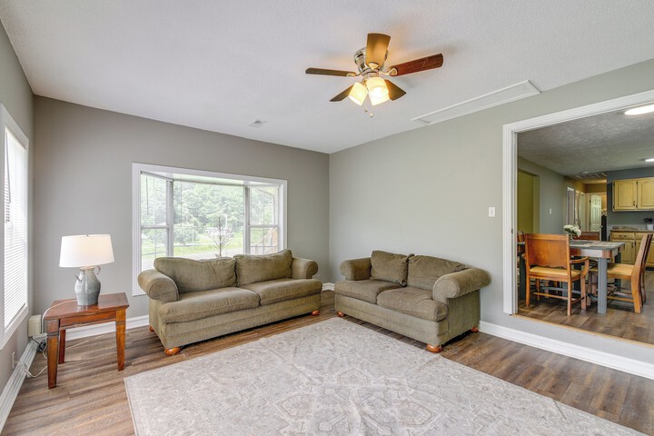 Huntsville Vacation Rental w / Fire Pit