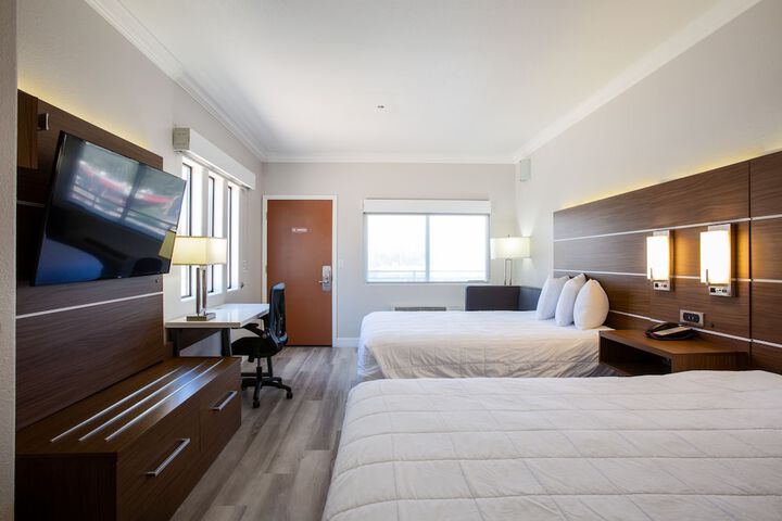 Room 19 of 50