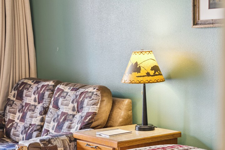 Room 50 of 95