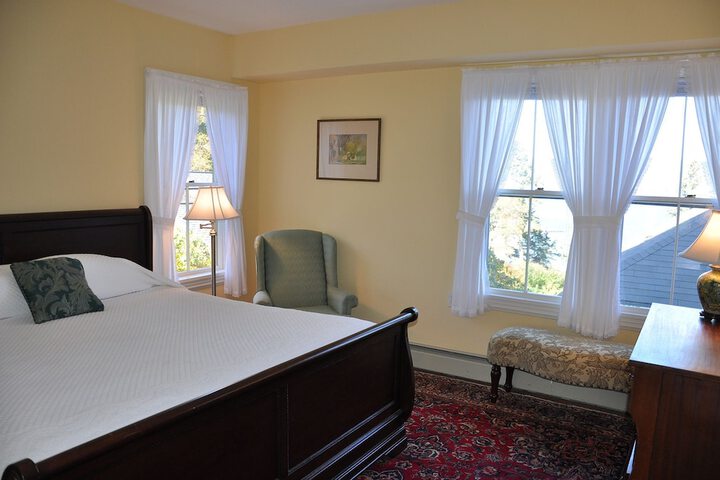 Room 7 of 15