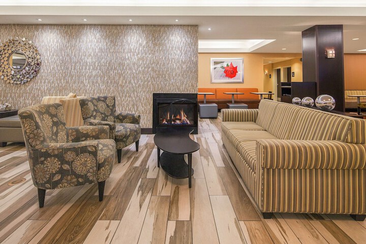 Hotel Interior 11 of 47
