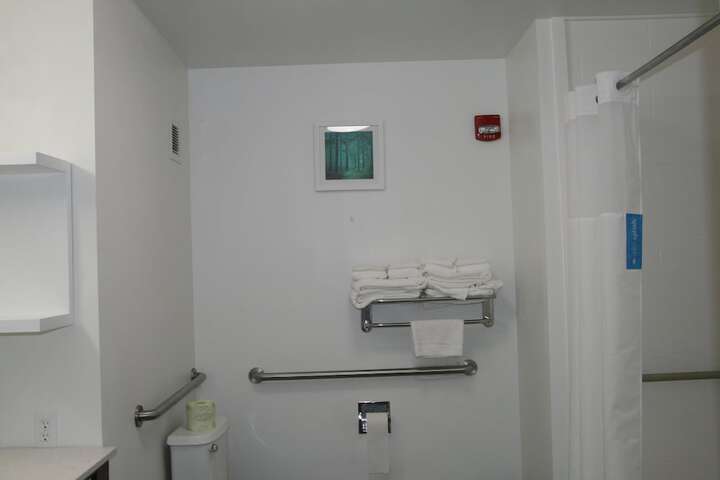 Hampton Inn Clarion