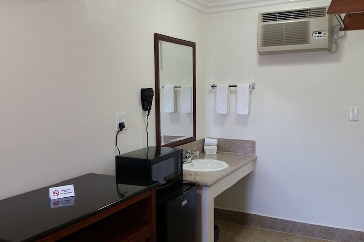 Kona Inn Motel Anaheim