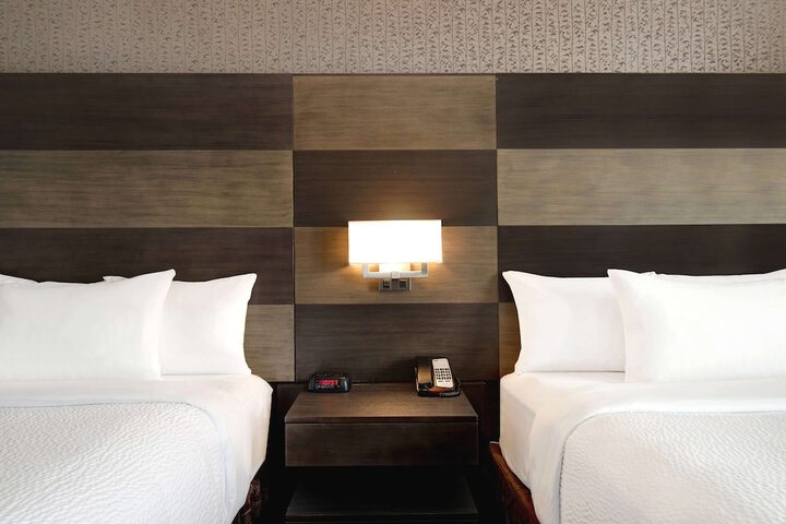 Room 40 of 57