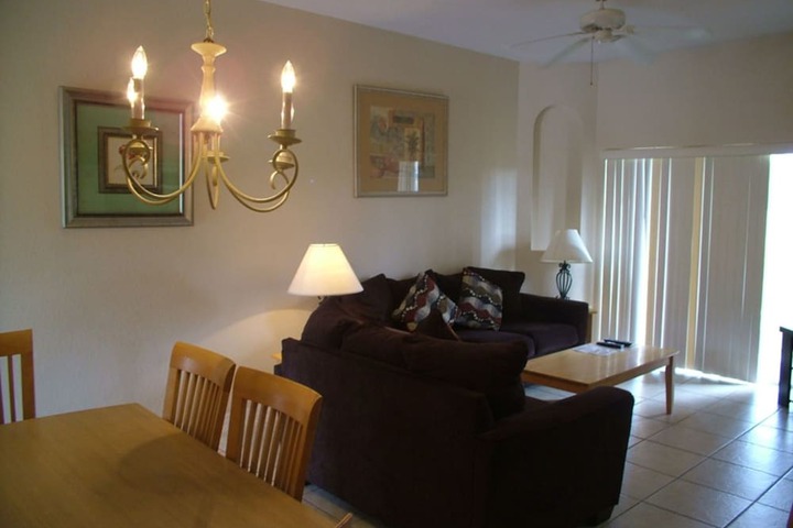 Room 15 of 18