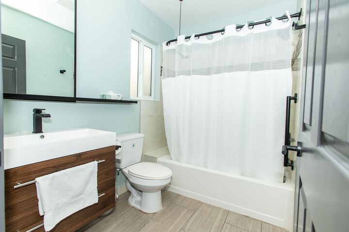 Room 14 of 19