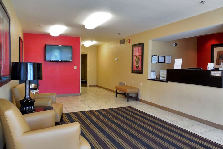 Extended Stay America Select Suites St. Louis Earth City