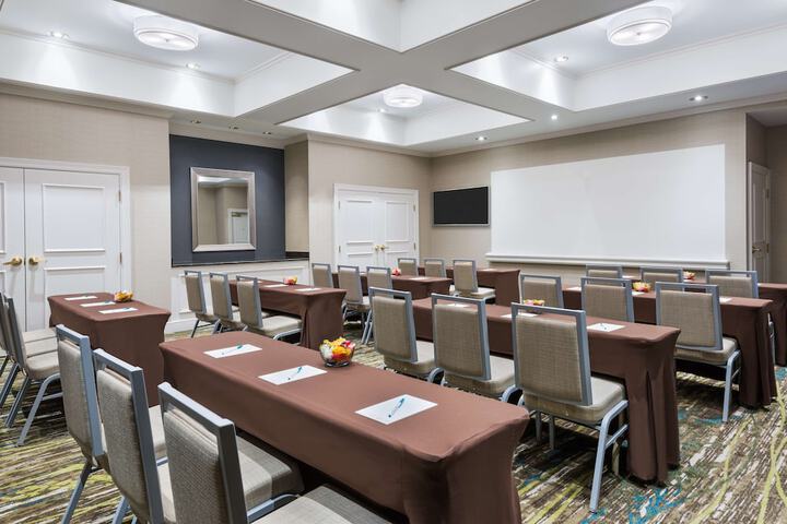 Homewood Suites by Hilton Holyoke-Springfield / North