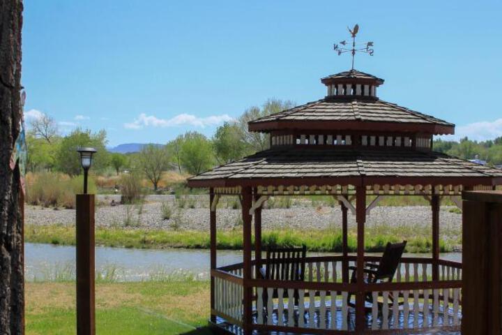 Riverwood Resort on the Gunnison