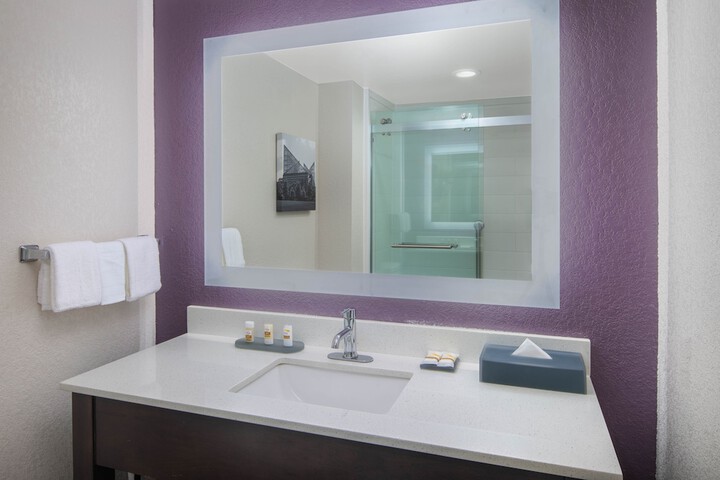 Room 20 of 60