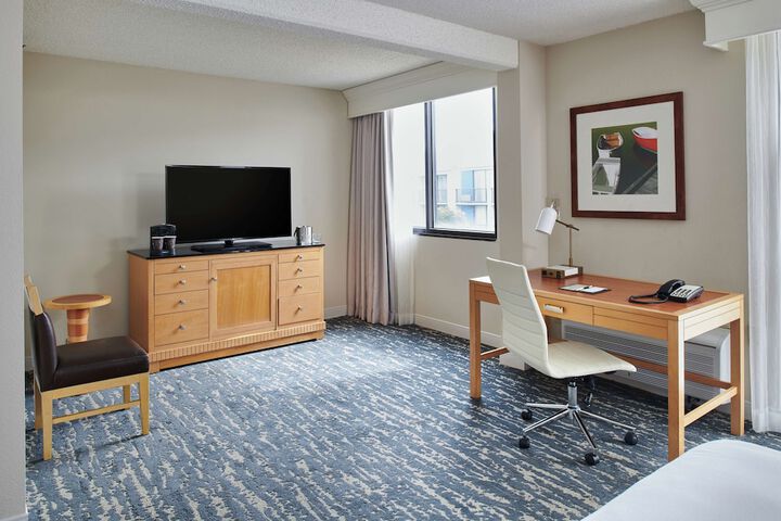 Room 44 of 110