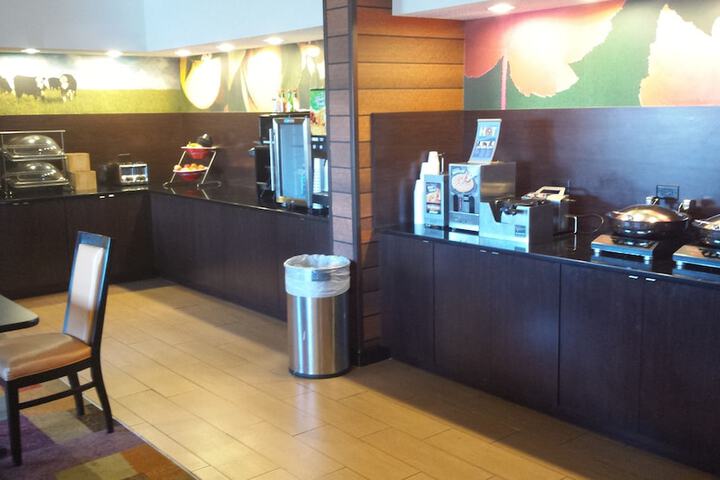 Wingate by Wyndham Gurnee