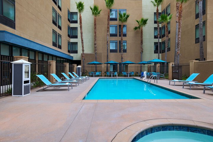 Pool 9 of 54