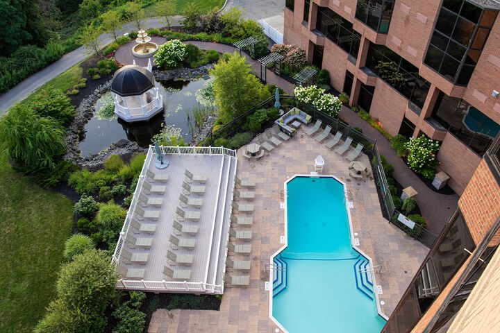 Pool 2 of 28