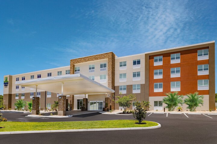 Hotel 4 of 60