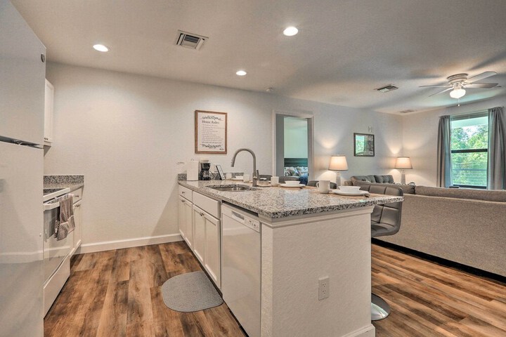 Labelle Apartment 45 Mi to Fort Myers Beach