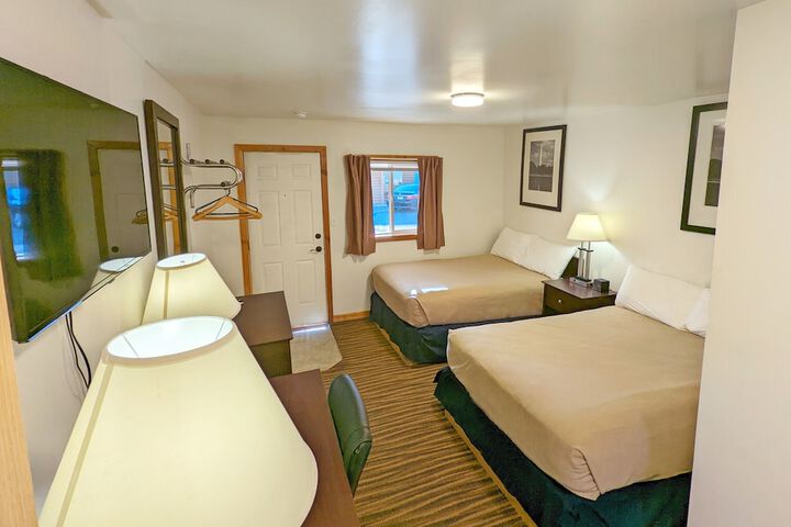 Teton Court Motel