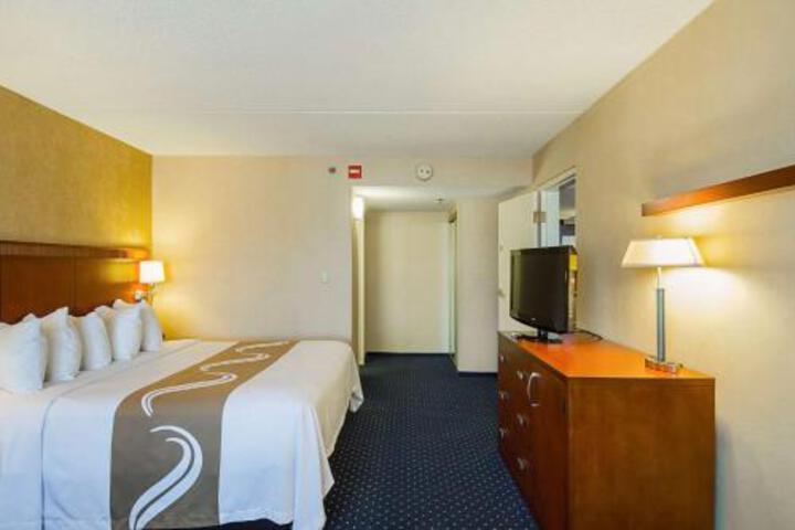 Quality Inn