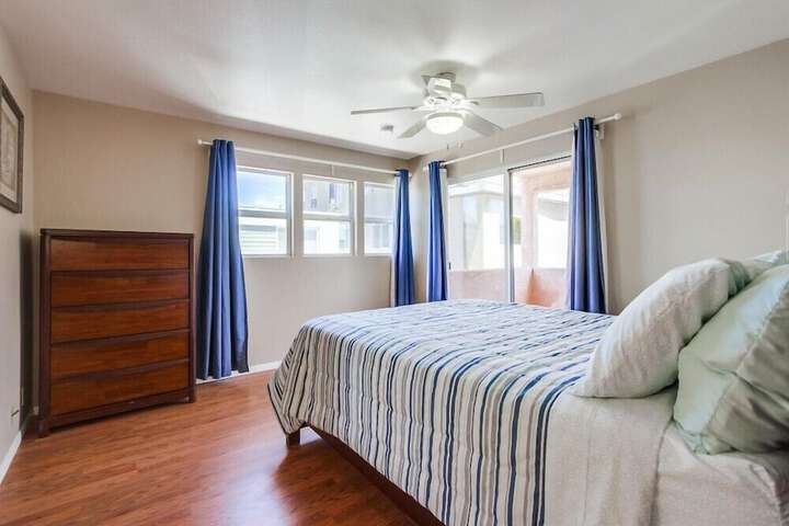 Room 34 of 61