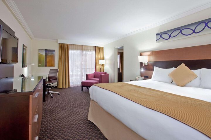 Room 20 of 43