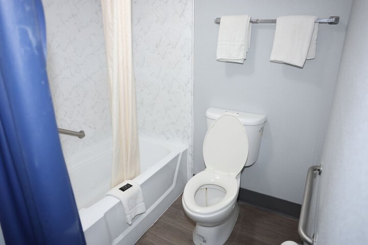 Room 19 of 31
