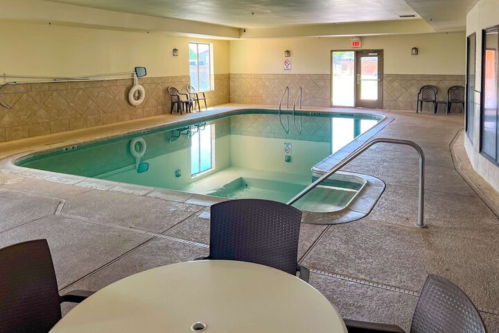 Pool 5 of 35