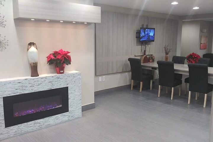 Microtel Inn & Suites by Wyndham Florence / Cincinnati Airport