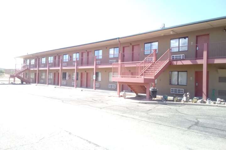 Rodeway Inn Copper Stay Benson AZ I-10 Exit 304