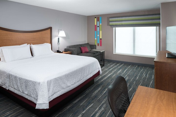 Room 41 of 62