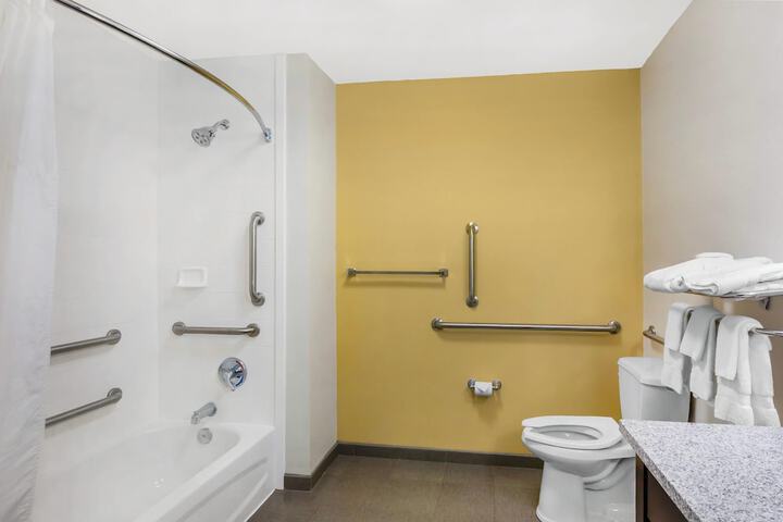 Sleep Inn & Suites Devils Lake