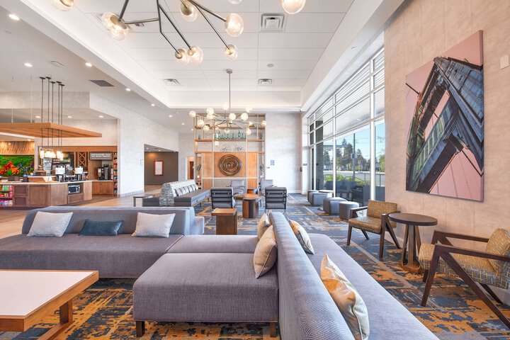 Hotel Interior 11 of 37