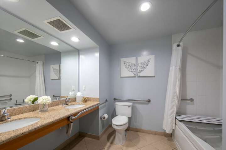 Avila Lighthouse Suites