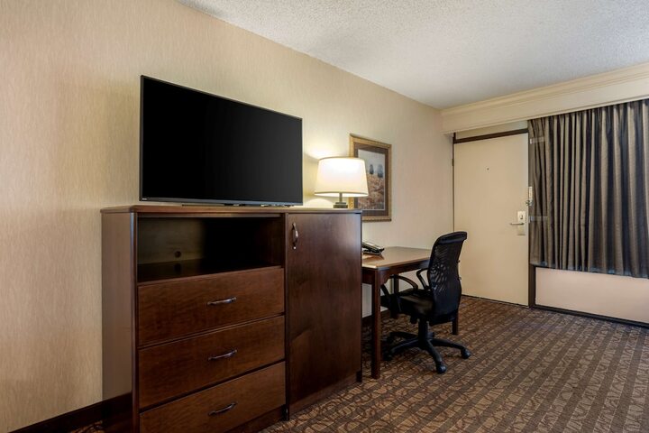 Room 25 of 45