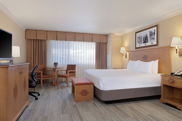 Room 72 of 149