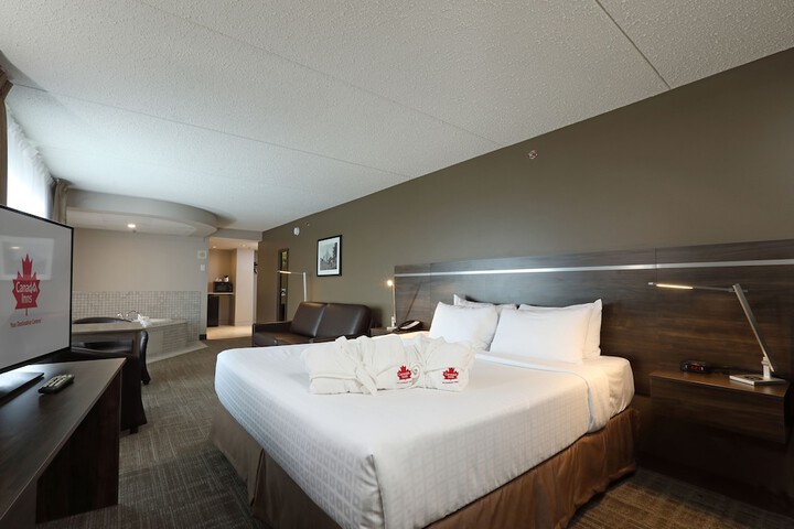 Room 8 of 20
