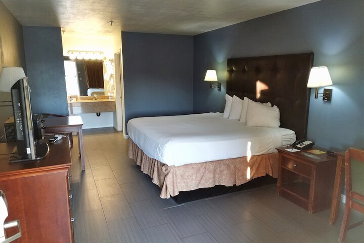 Room 15 of 56