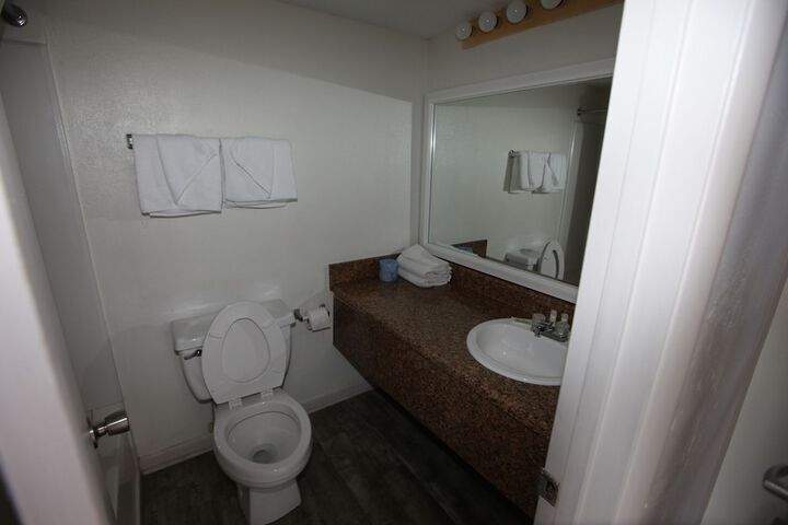 Room 20 of 54