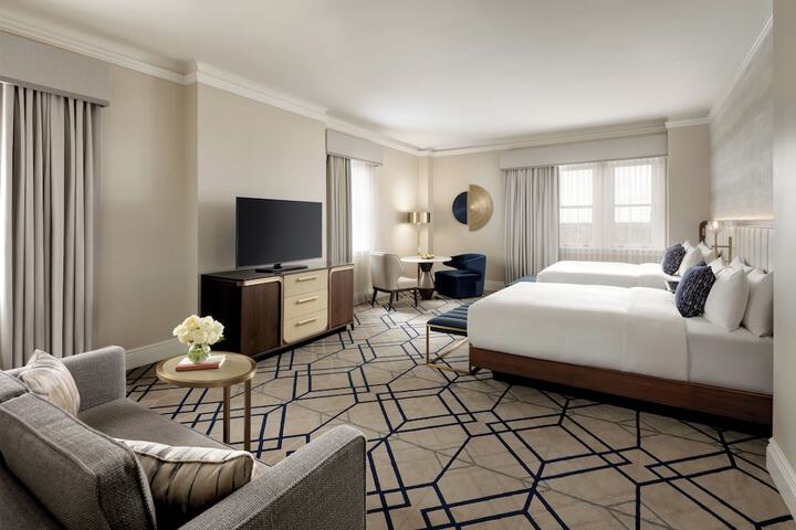 Fairmont Hotel Macdonald