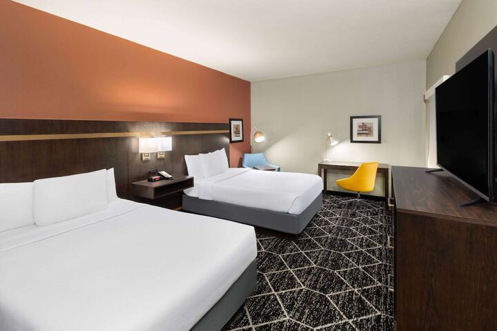 Room 21 of 42