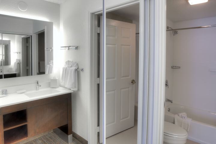 Room 43 of 56