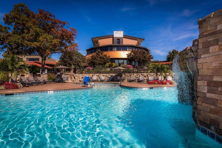 Pool 15 of 70