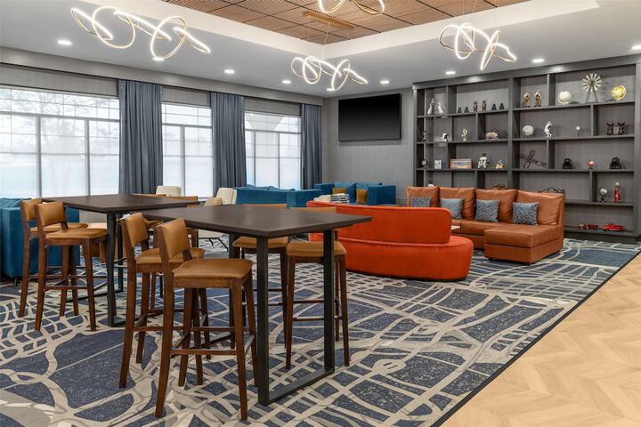 DoubleTree by Hilton Owatonna