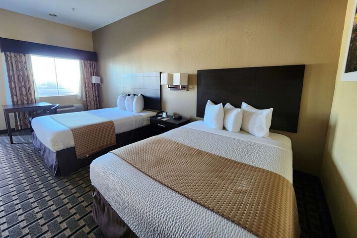 Days Inn by Wyndham Baytown East