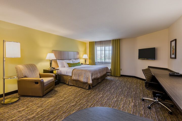 Room 18 of 24