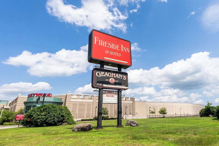 Fireside Inn & Suites Bangor